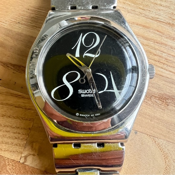 Vintage Swatch Irony black dial silver tone watch NEW BATTERY - Picture 1 of 10